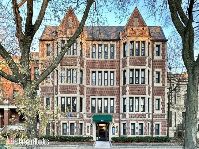 Building Photo - 4635 N Paulina St