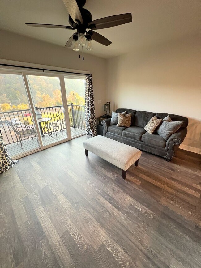 Foto del edificio - 1 Bedroom Apartment in Lynchburg