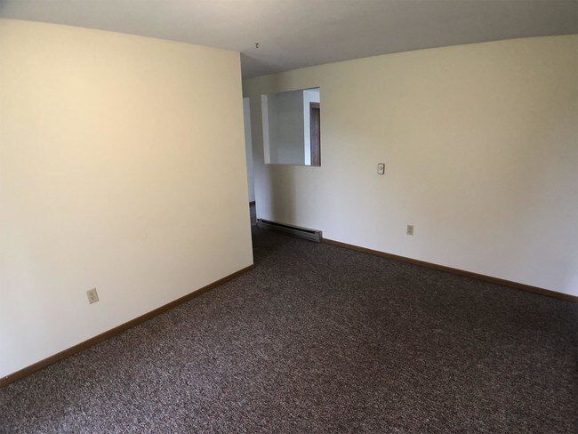 Building Photo - 3741 Allen Dr
