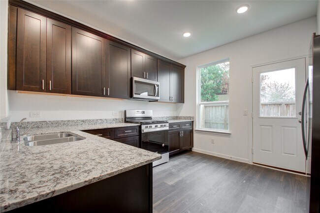 Foto del edificio - 10123 Clearwick St