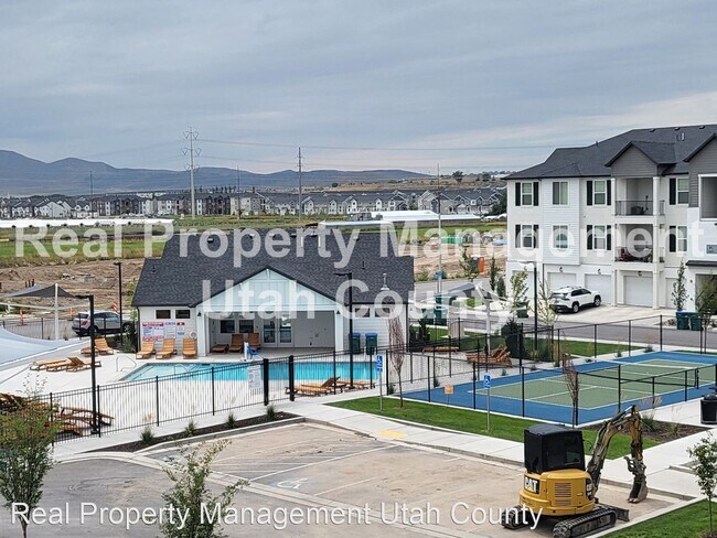 Foto del edificio - 3 br, 2 bath House - 3372 W 1910 N #L302