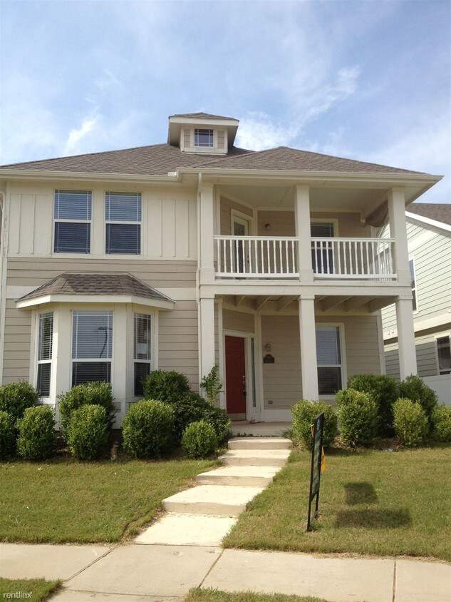 4 br, 2.5 bath House 9212 Benefit Dr House Rental in Providence