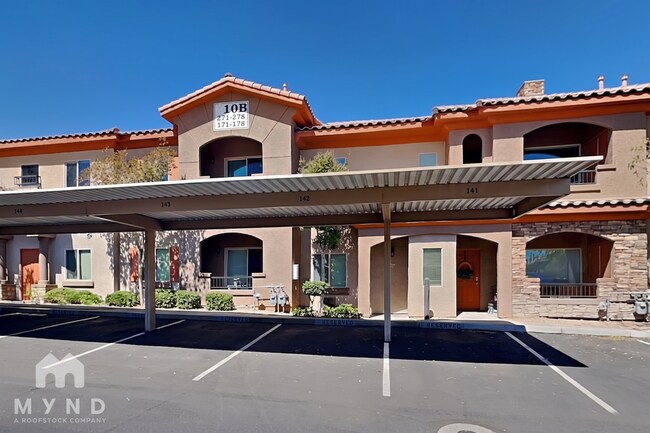 Building Photo - 7701 W Robindale Rd