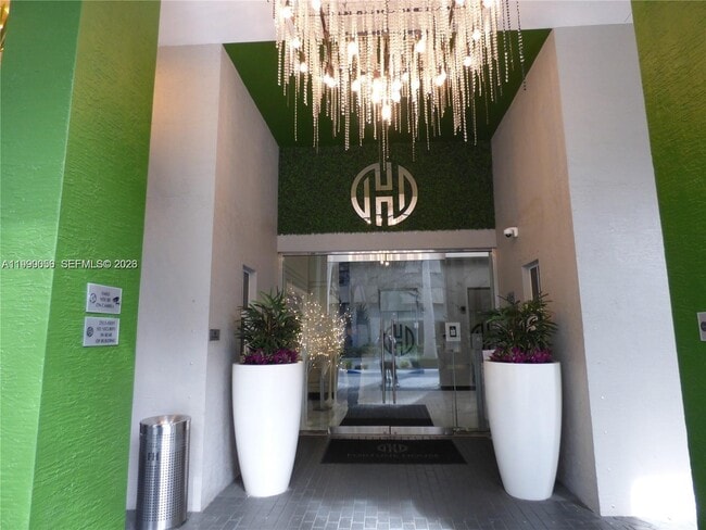 Foto del edificio - 185 SE 14th Terrace