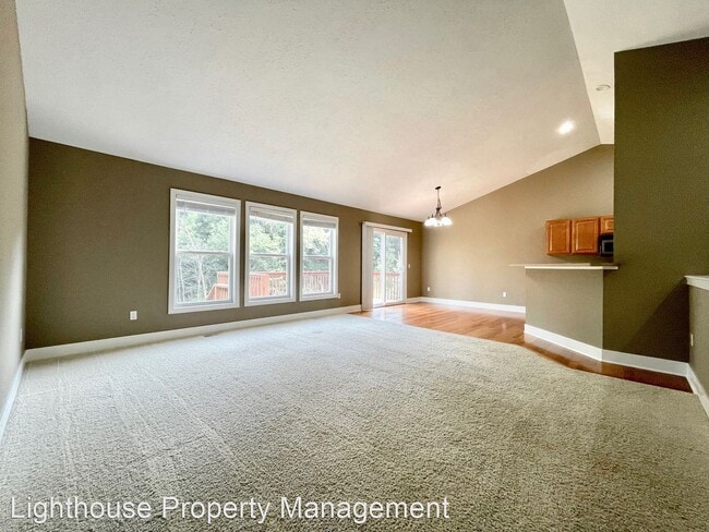 Building Photo - 4 br, 3 bath House - 2351 Hidden Knoll Dr. SE