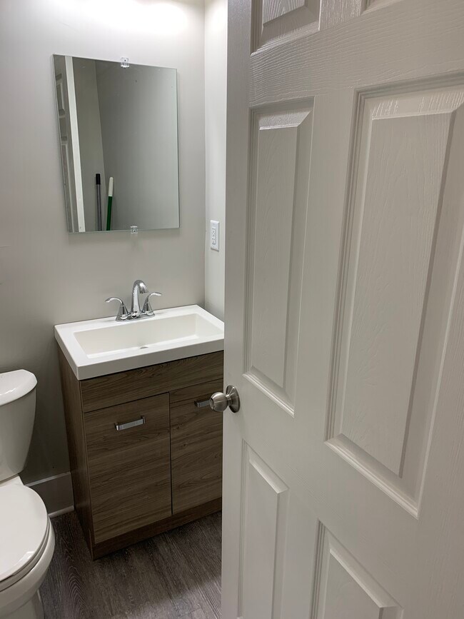 Baño - 4142 Chambers St