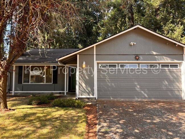 Building Photo - Orchards Ranch with Large Fenced Yard - Re...