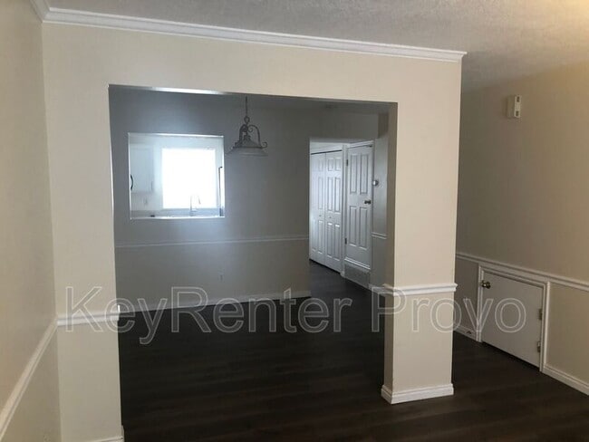 Building Photo - 2333 W 610 N