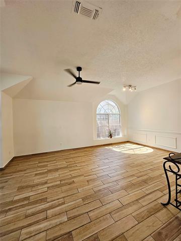 Foto del edificio - 7413 Eastern Dr