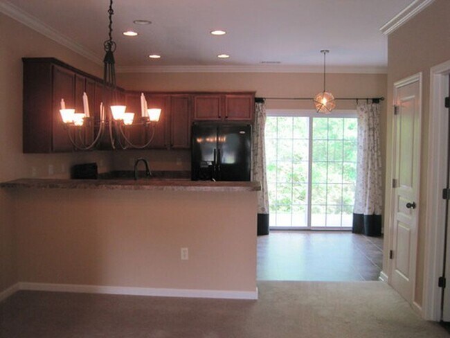 Comedor - 1608 Starboard Way