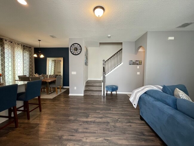 Building Photo - 3561 Brighton Park Cir