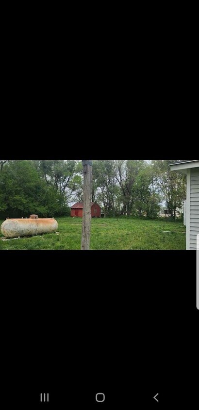 Primary Photo - 416 S Brady St