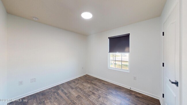 Foto del edificio - 3640 Alta Lakes Blvd