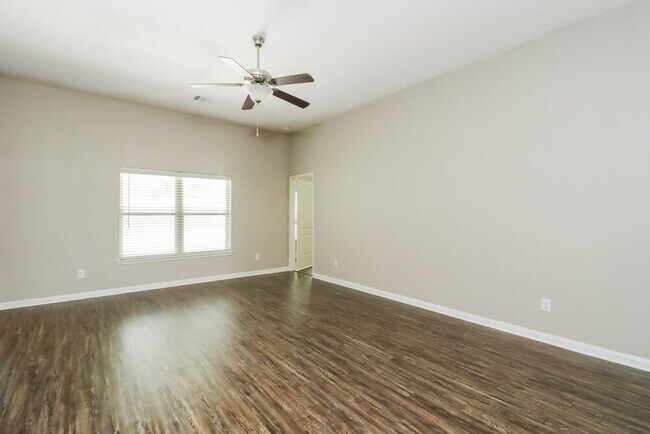 Foto del edificio - 1533 Conley Ln