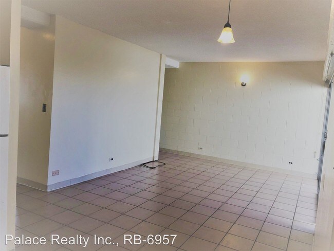 Foto del edificio - 1584 Thurston Ave