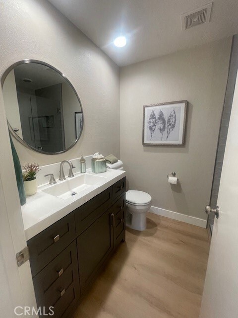Building Photo - 87 Brisa Del Lago