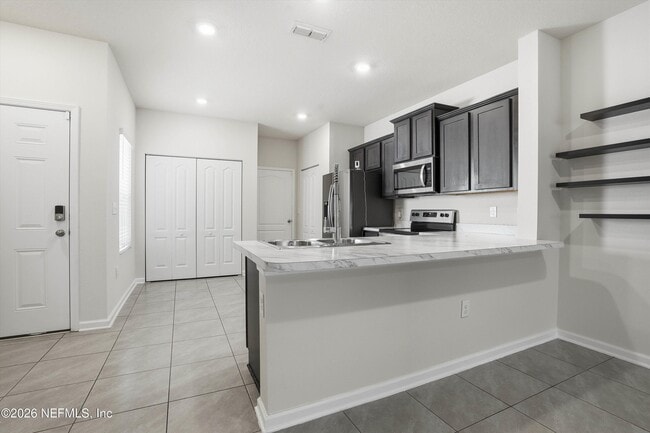 Foto del edificio - 377 Aralia Ln