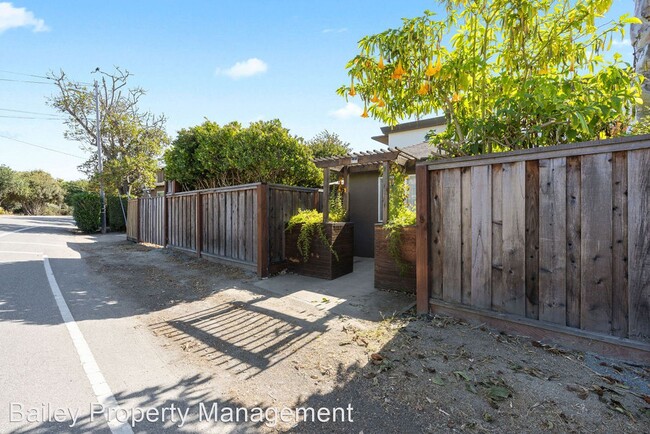 Building Photo - Studio, 1 bath House - 4787 Opal Cliff