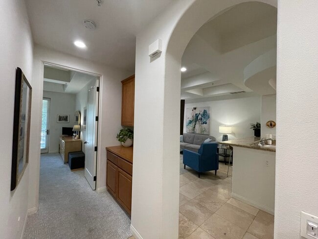Building Photo - 2705 Via Calderia