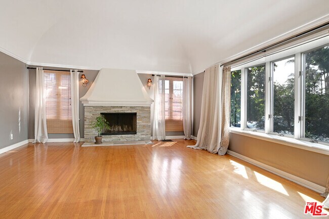 Building Photo - 3734 Wasatch Ave