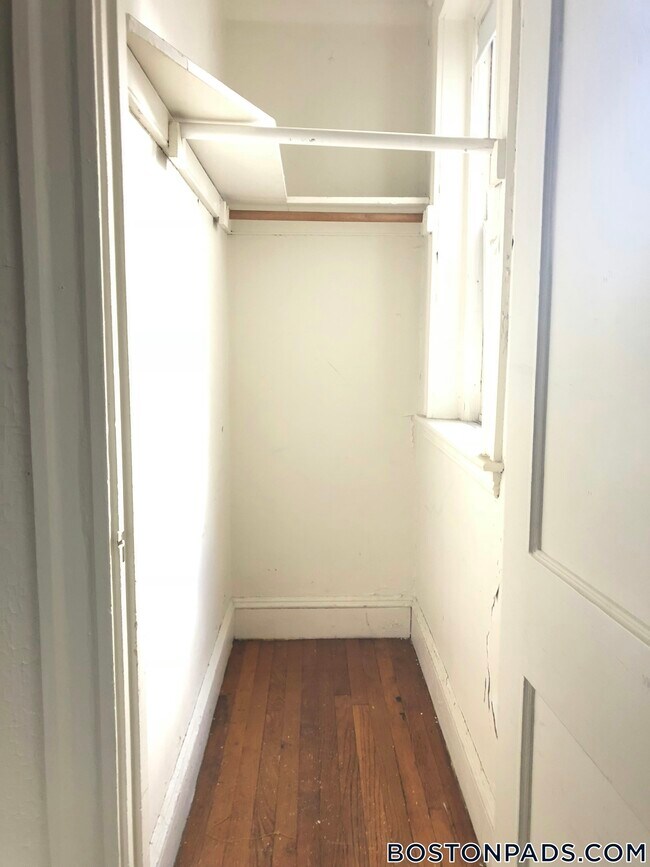 Building Photo - 1175 Boylston St