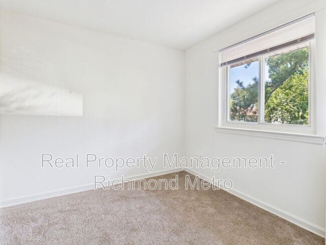 Foto del edificio - 2002 Warren Ave