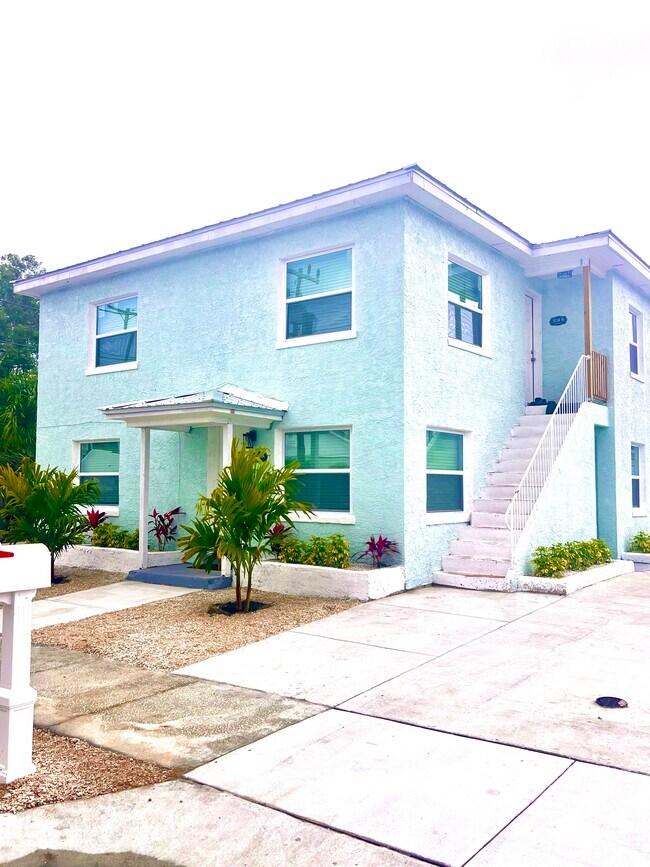 Building Photo - 504 Engman St