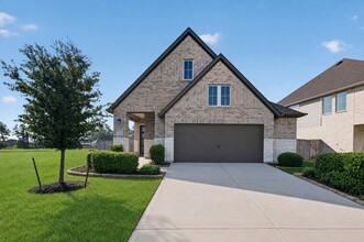 Building Photo - 24638 Carleton Lake Ln