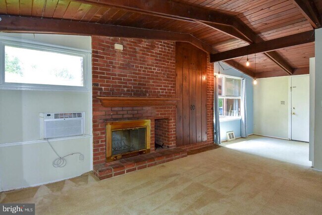 Foto del edificio - 3415 Gallows Rd