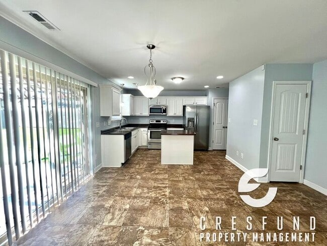 Building Photo - Beautiful 4-Bedroom Home Near New I-95 Acc...
