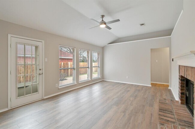 Building Photo - 3204 Dove Valley Ln