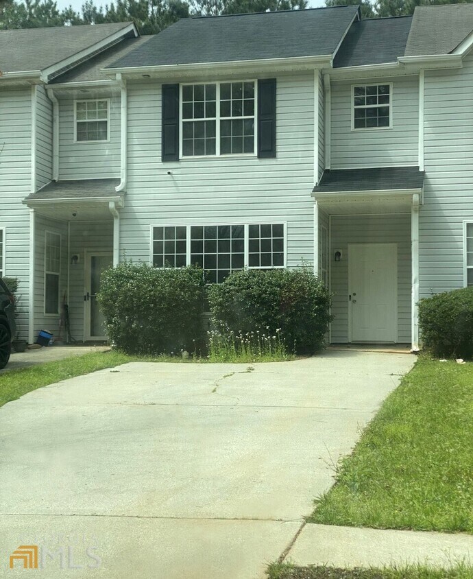 6729 Sunset Hills Blvd, Rex, GA 30273 Townhome Rentals in Rex GA