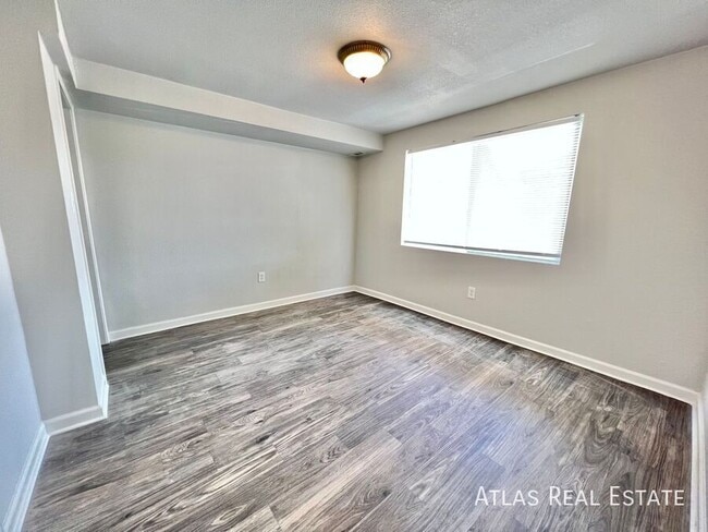 Photo - 1016 Magnolia St Apartment