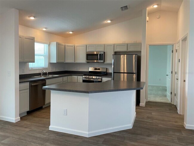Building Photo - 1606 PUNTA RASSA Ln