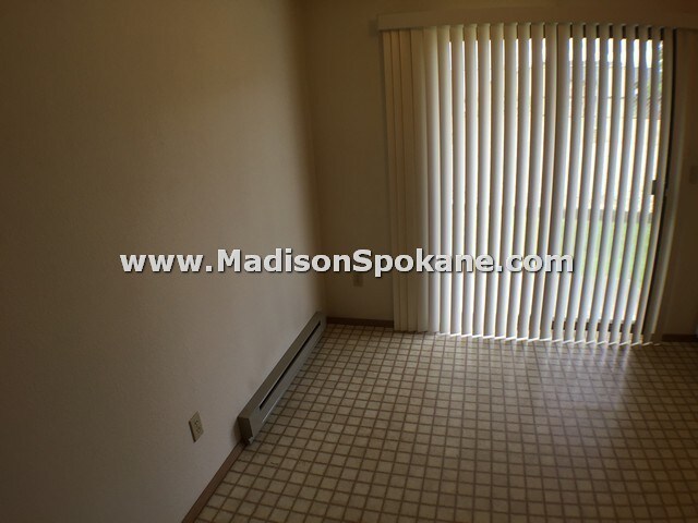 Building Photo - 29 E Mayfair Ct