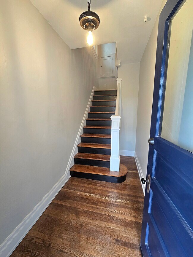 Foto del edificio - 2032 Elm Ave