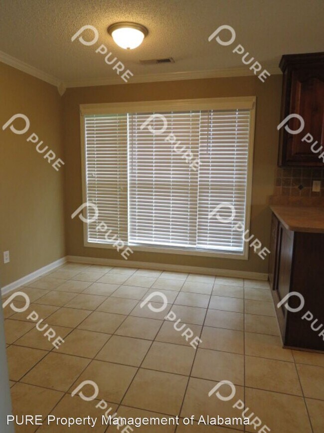 Building Photo - 4 br, 2 bath House - 116 Tallow Wood Drive