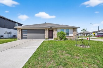 Building Photo - 827 Silver Kettle Dr