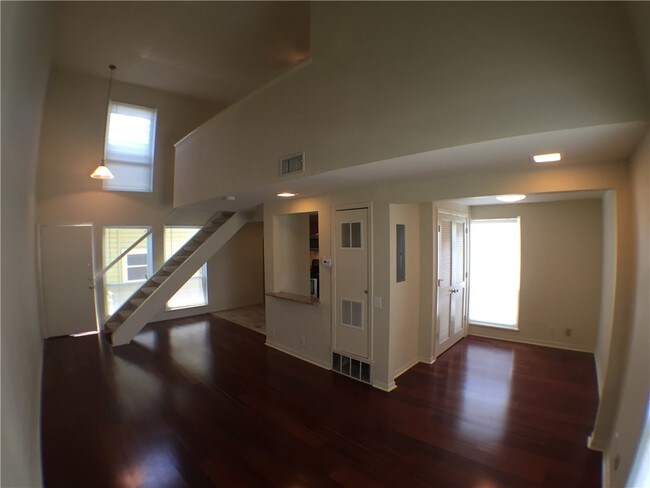 Foto del edificio - 2800 Cole St