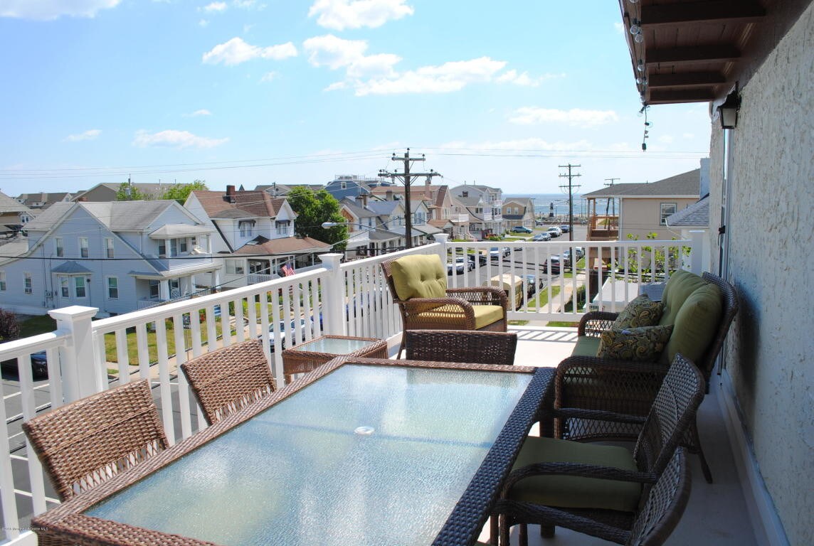 711 Beach Ave Unit 5, Bradley Beach, NJ 07720 Room for Rent in