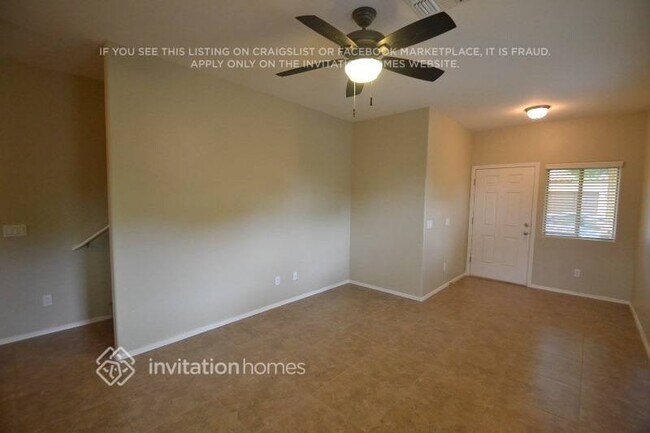 Foto del edificio - 10225 W Camelback Rd