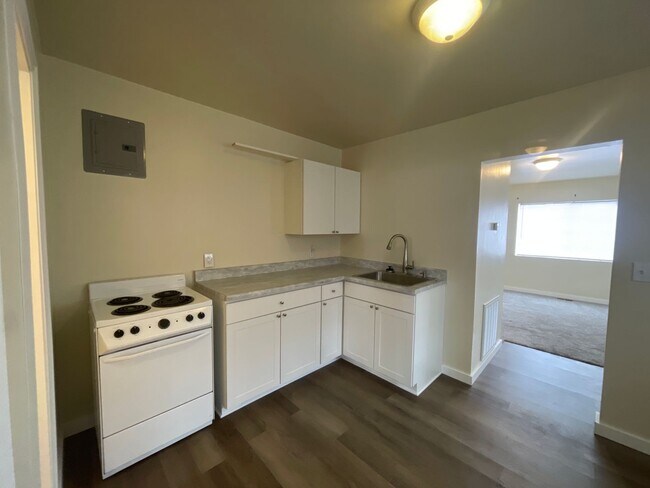 Foto del edificio - 251 W 100 N