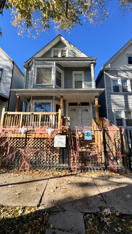 Building Photo - 1818 N Kedvale Ave