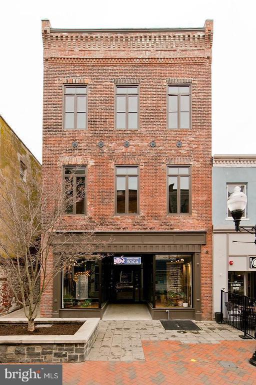 Foto del edificio - 160 N Loudoun St