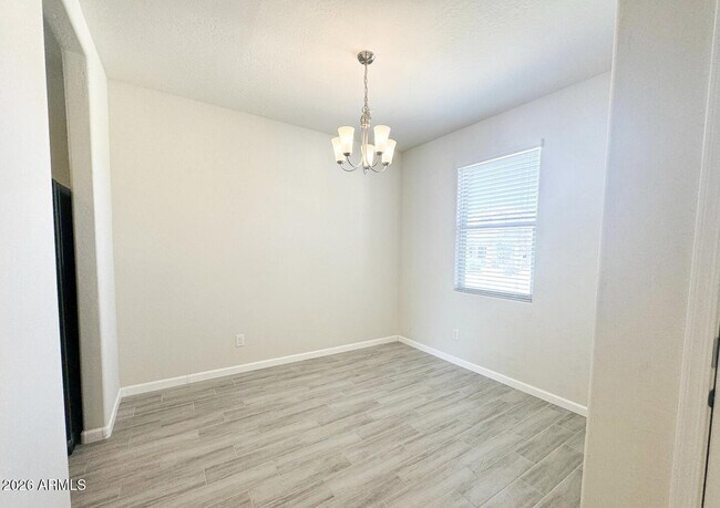 Building Photo - 17134 N Rosemont St