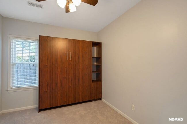 Building Photo - 1532 Ikes Pond Ln