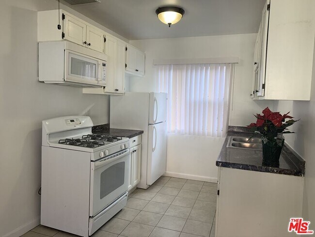 Foto del edificio - 1330 S Wilton Pl