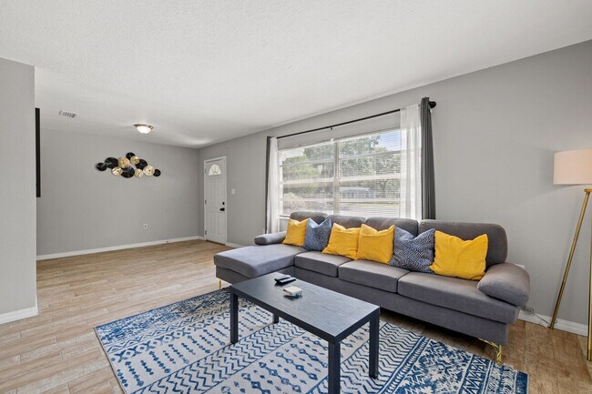 Foto del edificio - 5805 N 43rd St