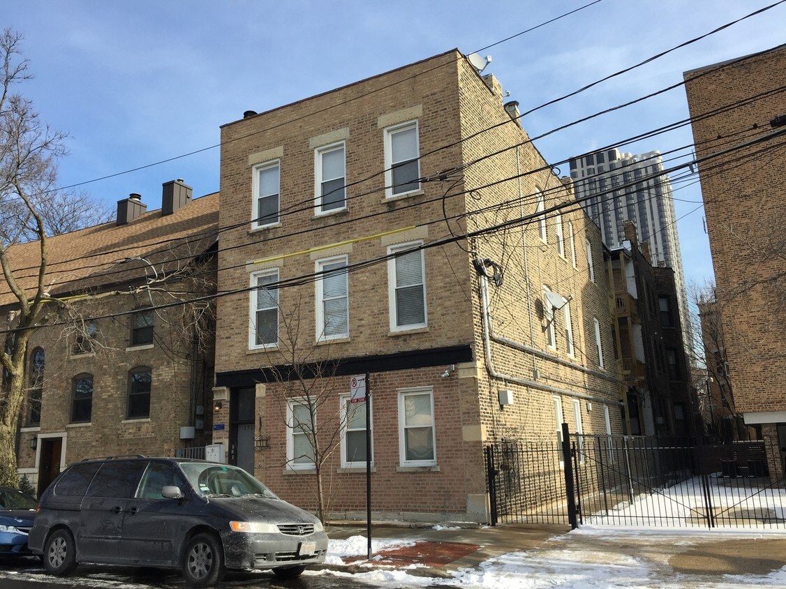 Foto principal - 1716-1717 N North Park Ave