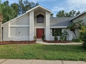Building Photo - 9117 Regents Park Dr